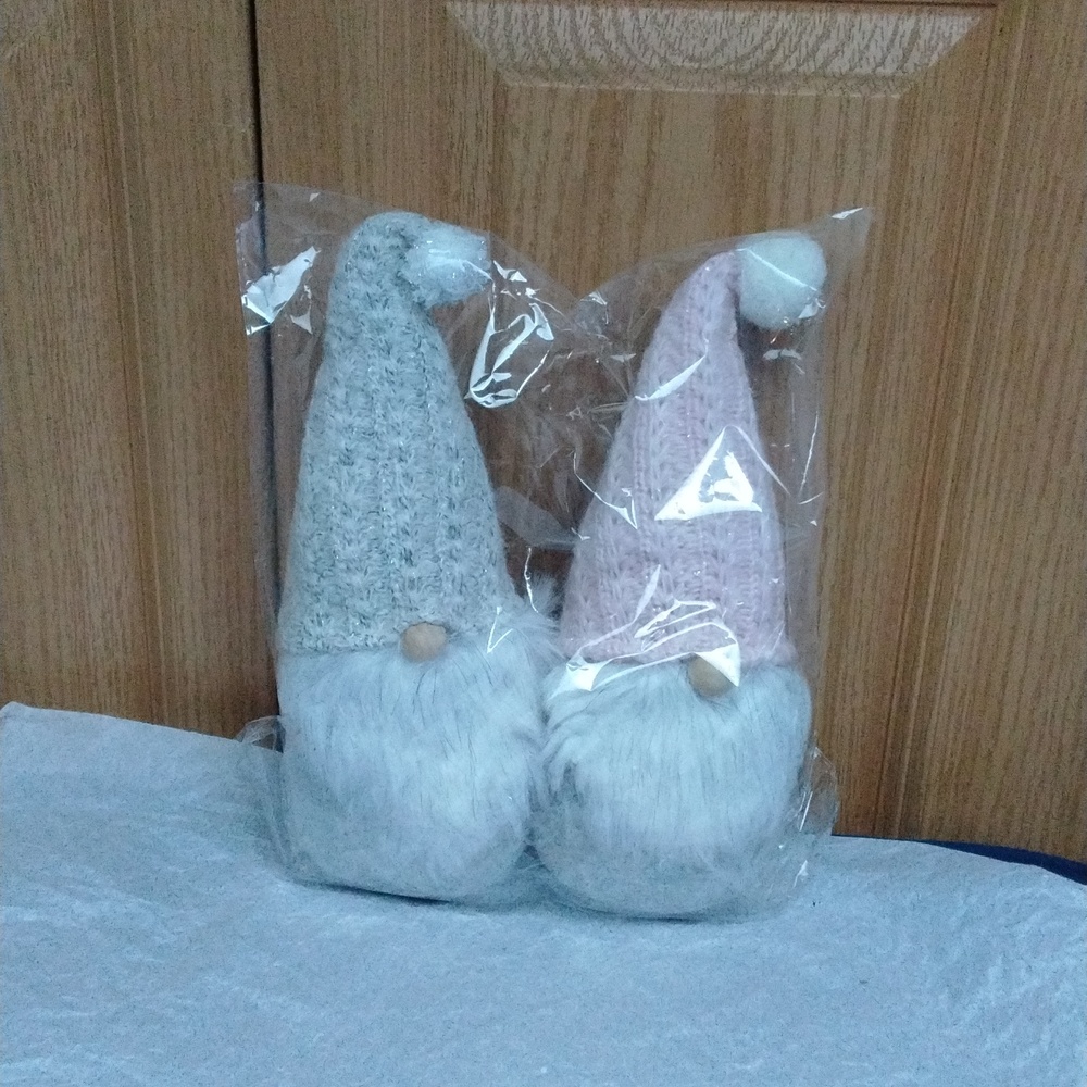 Cozy Knit Gnome Decor Set - Pink and Gray - Picture 6 of 8